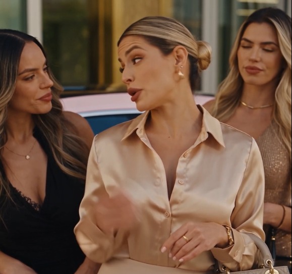 Valentina presumió el Mercedes rosa como suyo, pero una propuesta inesperada terminó exponiendo su mentira